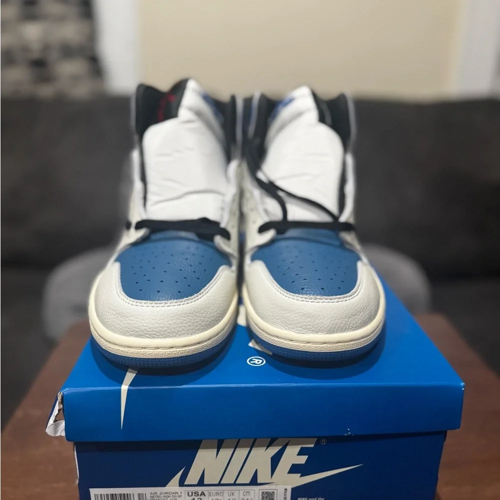 Nike Jordan 1 Retro High OG SP - Picture 7 of 14